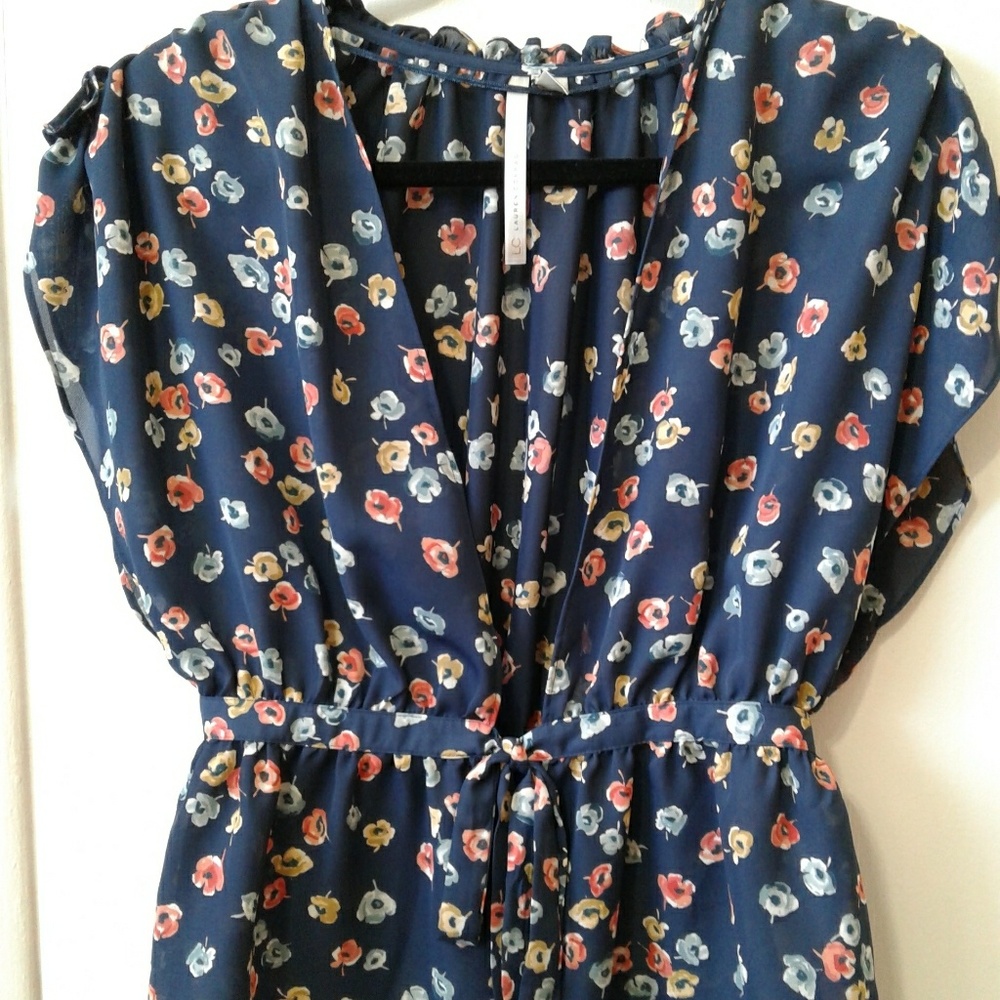 Lauren Conrad blouse
